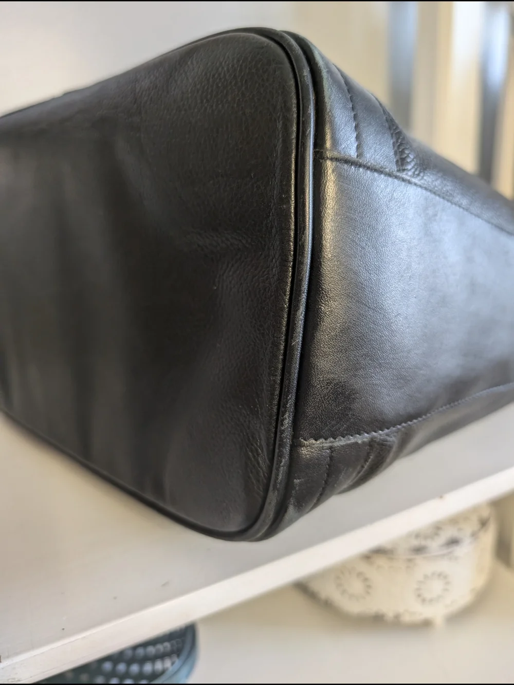 Gucci Vintage Black Pebbled Leather Bucket Hobo Shoulder Bag - EUC!